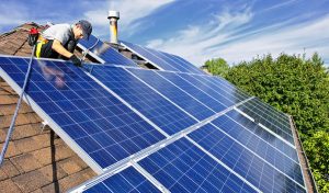 Service d'installation de photovoltaïque et tuiles photovoltaïques à Precigne
